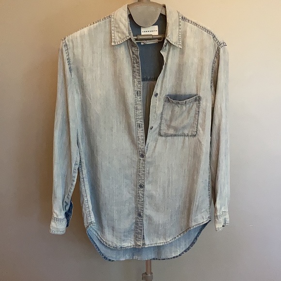 Community Casual Button Up - Picture 2 of 4